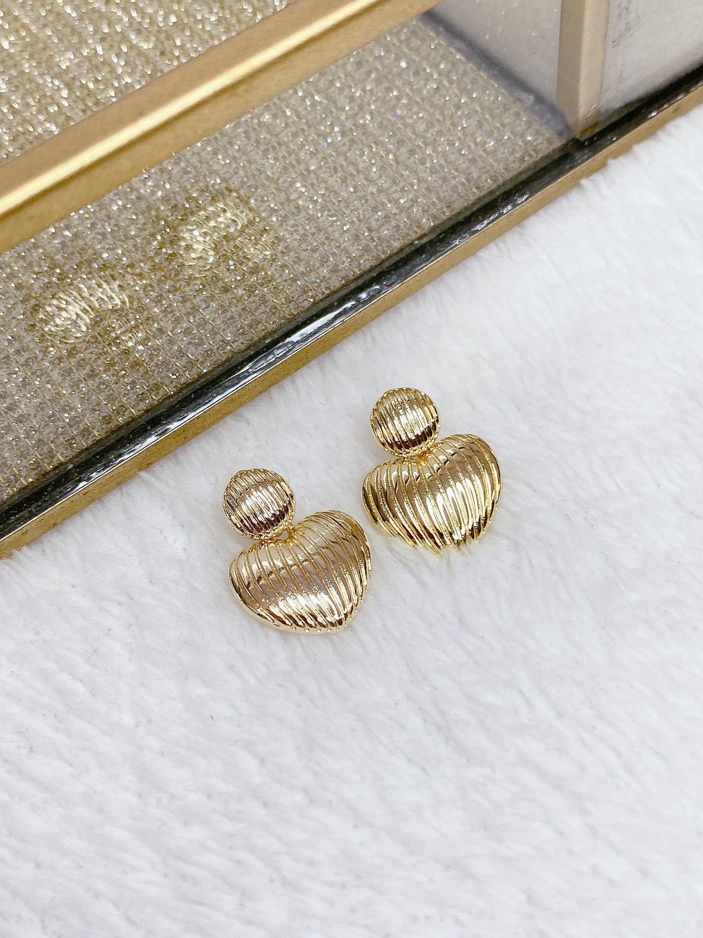 Aretes Chapa de Oro COA1612-1